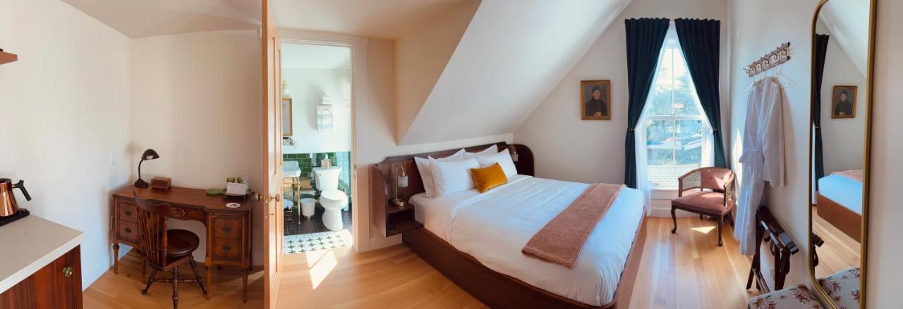 Nicholson House At Beaujolais Hotel Мендосино Екстериор снимка